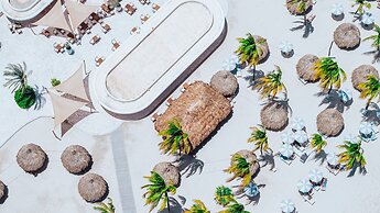 Mangrove Beach Corendon Curacao All-Inclusive Resort, Curio by Hilton