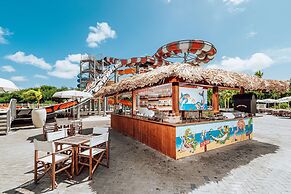 Mangrove Beach Corendon Curacao All-Inclusive Resort, Curio by Hilton