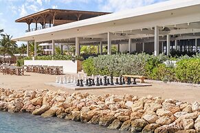 Mangrove Beach Corendon Curacao All-Inclusive Resort, Curio by Hilton