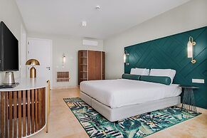 Mangrove Beach Corendon Curacao All-Inclusive Resort, Curio by Hilton