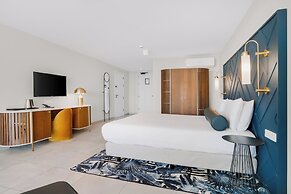 Mangrove Beach Corendon Curacao All-Inclusive Resort, Curio by Hilton