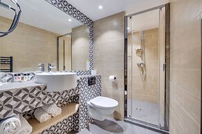 Hotel Lucien & Marinette