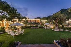 Tree of Life Inderpura Resort, Udaipurwati