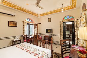 Tree of Life Inderpura Resort, Udaipurwati