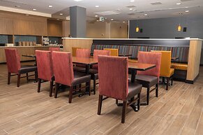 TownePlace Suites by Marriott Petawawa