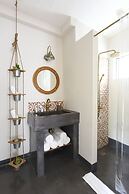 Kaz'alala Hosted B&B