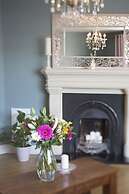 Caravogue House Bed & Breakfast