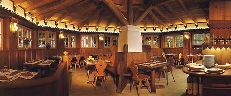 Rifugio Lago Nambino