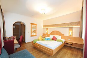 Bike & Ski Hotel Unterellmau