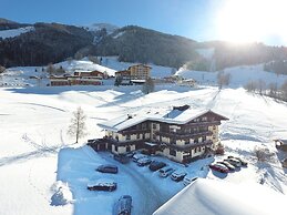 Bike & Ski Hotel Unterellmau