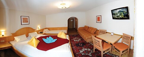 Bike & Ski Hotel Unterellmau