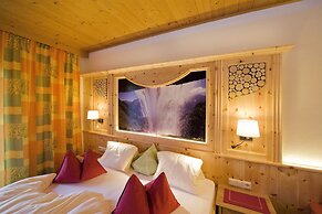 Bike & Ski Hotel Unterellmau