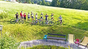 Bike & Ski Hotel Unterellmau