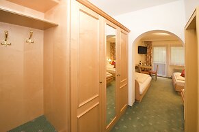 Bike & Ski Hotel Unterellmau