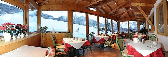 Bike & Ski Hotel Unterellmau