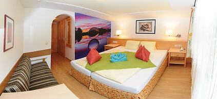 Bike & Ski Hotel Unterellmau