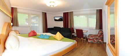 Bike & Ski Hotel Unterellmau