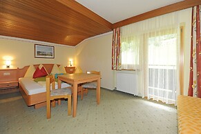 Bike & Ski Hotel Unterellmau