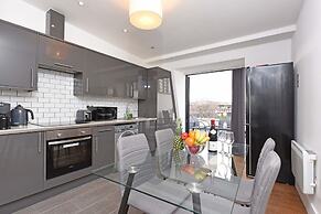 Modern & Spacious 2 Bed Apartment at Clapham Junction
