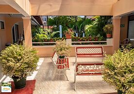 Hotel y Cabinas El Coral