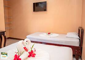 Hotel y Cabinas El Coral