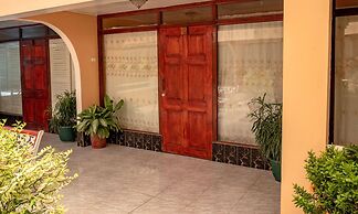 Hotel y Cabinas El Coral