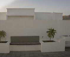 The Pool Villa - Tanuf