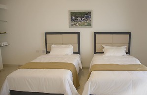 The Pool Villa - Tanuf