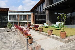 Hotel Rancho Tabachines