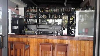 Hotel Rancho Tabachines