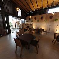 Hotel Rancho Tabachines