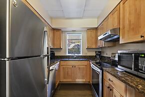Lodge Condo 24