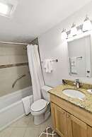 Lodge Condo 24