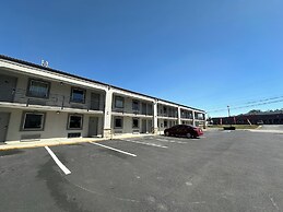 Executive Inn Locust Grove by Capital O