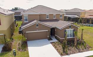 Amazing 6bds Single Home With Private Pool St7040