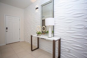 Amazing 6bds Single Home With Private Pool St7040