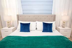 Amazing 6bds Single Home With Private Pool St7040