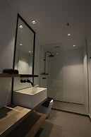 ReadySet Apartments at Stadium