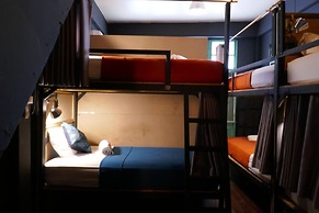 2Street Hostel at Surathani - Adults Only