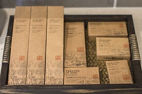 The Robertson by Homes Asian