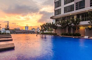 The Robertson by Homes Asian