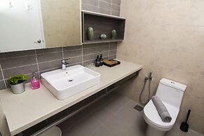 The Robertson by Homes Asian