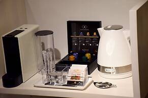 Condominium MIRAHAKONE