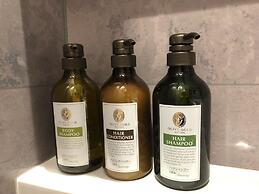 Condominium MIRAHAKONE