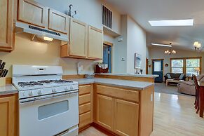 Huckleberry  3 Bedroom Home by RedAwning