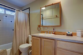 Huckleberry  3 Bedroom Home by RedAwning