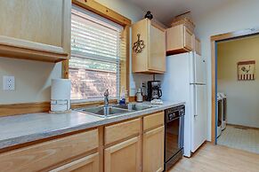 Huckleberry  3 Bedroom Home by RedAwning