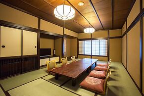 Higashi Ishikawa Ryokan