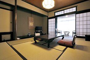 Higashi Ishikawa Ryokan