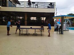 Seascape Resort